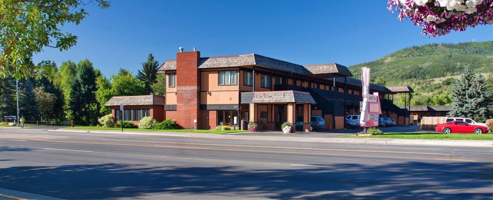 Rabbit Ears Motel Steamboat Springs Exterior photo